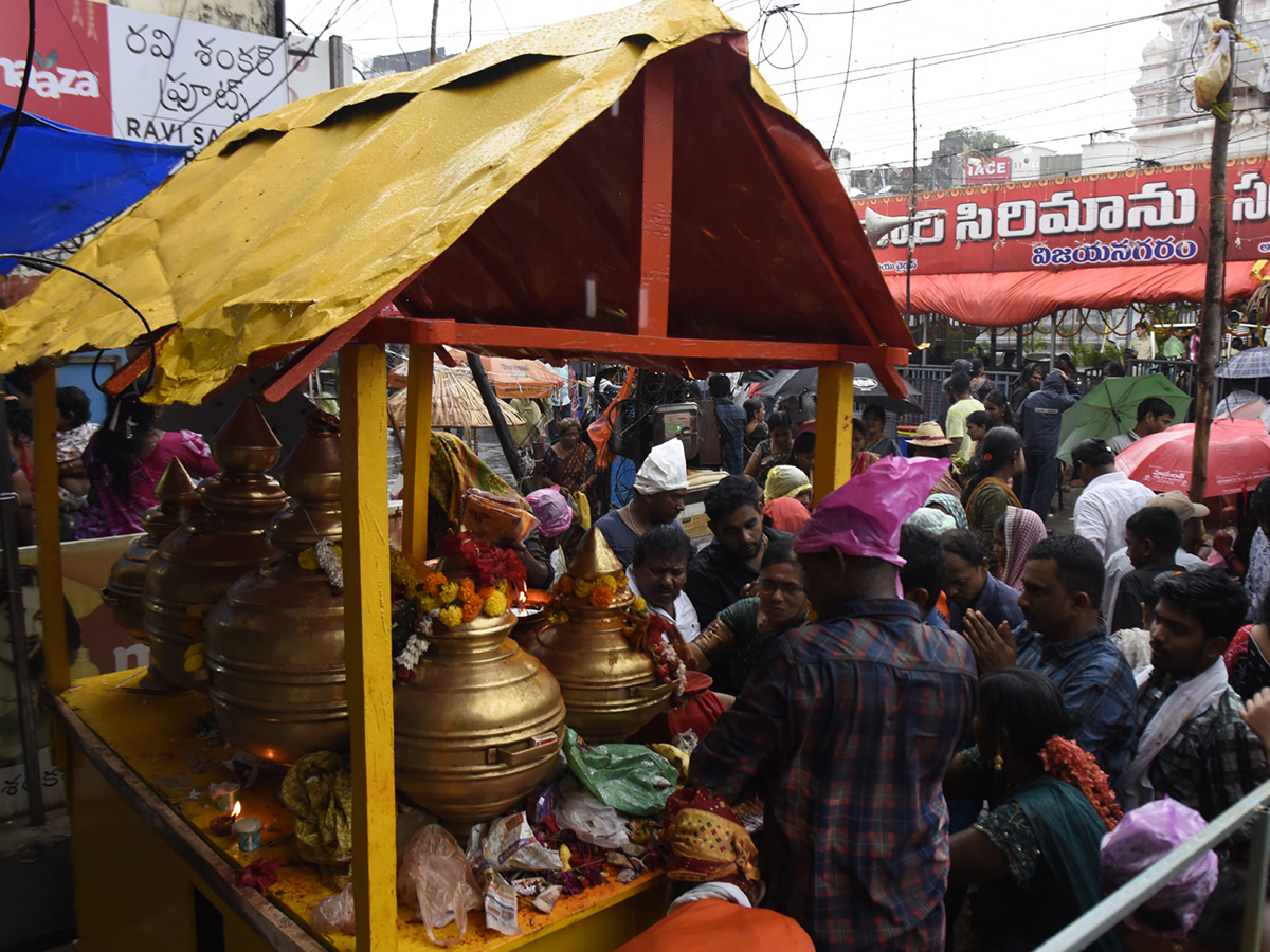 Sri Pydithalli Ammavari Sirimanotsavam 2026 in Vizianagaram10