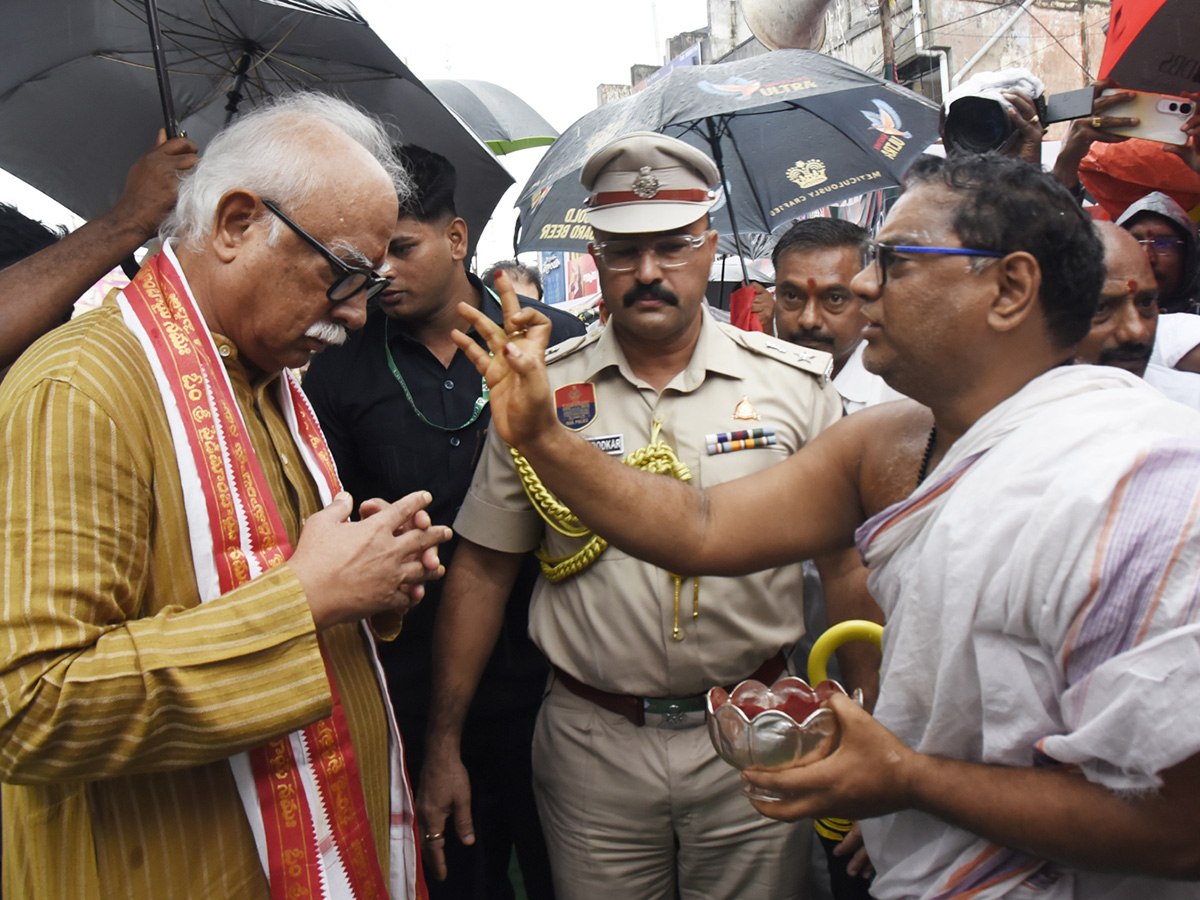 Sri Pydithalli Ammavari Sirimanotsavam 2026 in Vizianagaram15