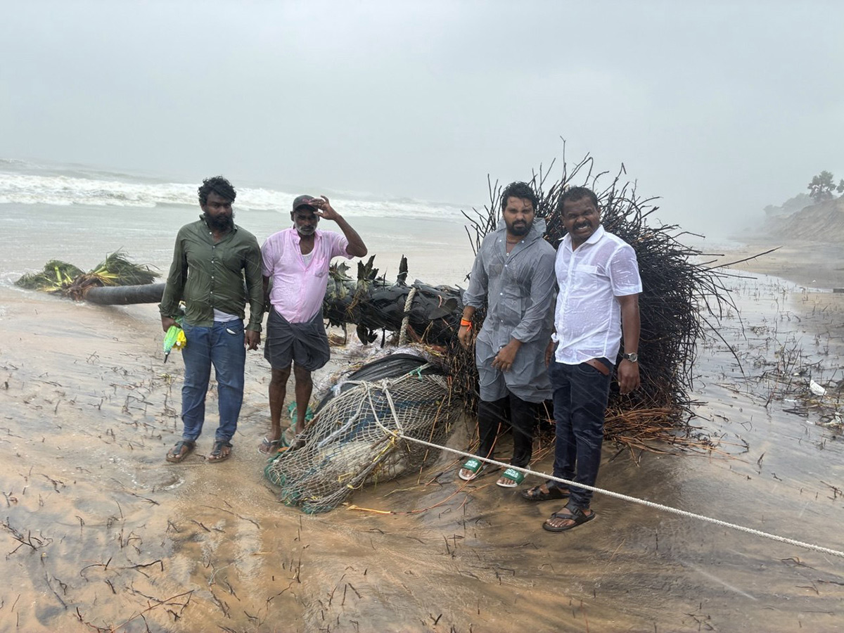Cyclone Arnab in Andhra Pradesh Today Photos20