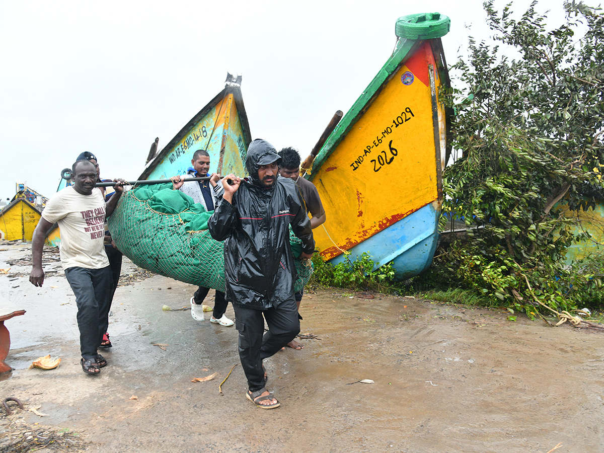 Cyclone Arnab in Andhra Pradesh Today Photos30