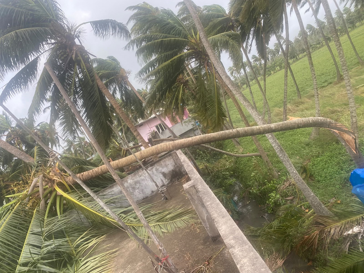 Cyclone Arnab in Andhra Pradesh Today Photos6