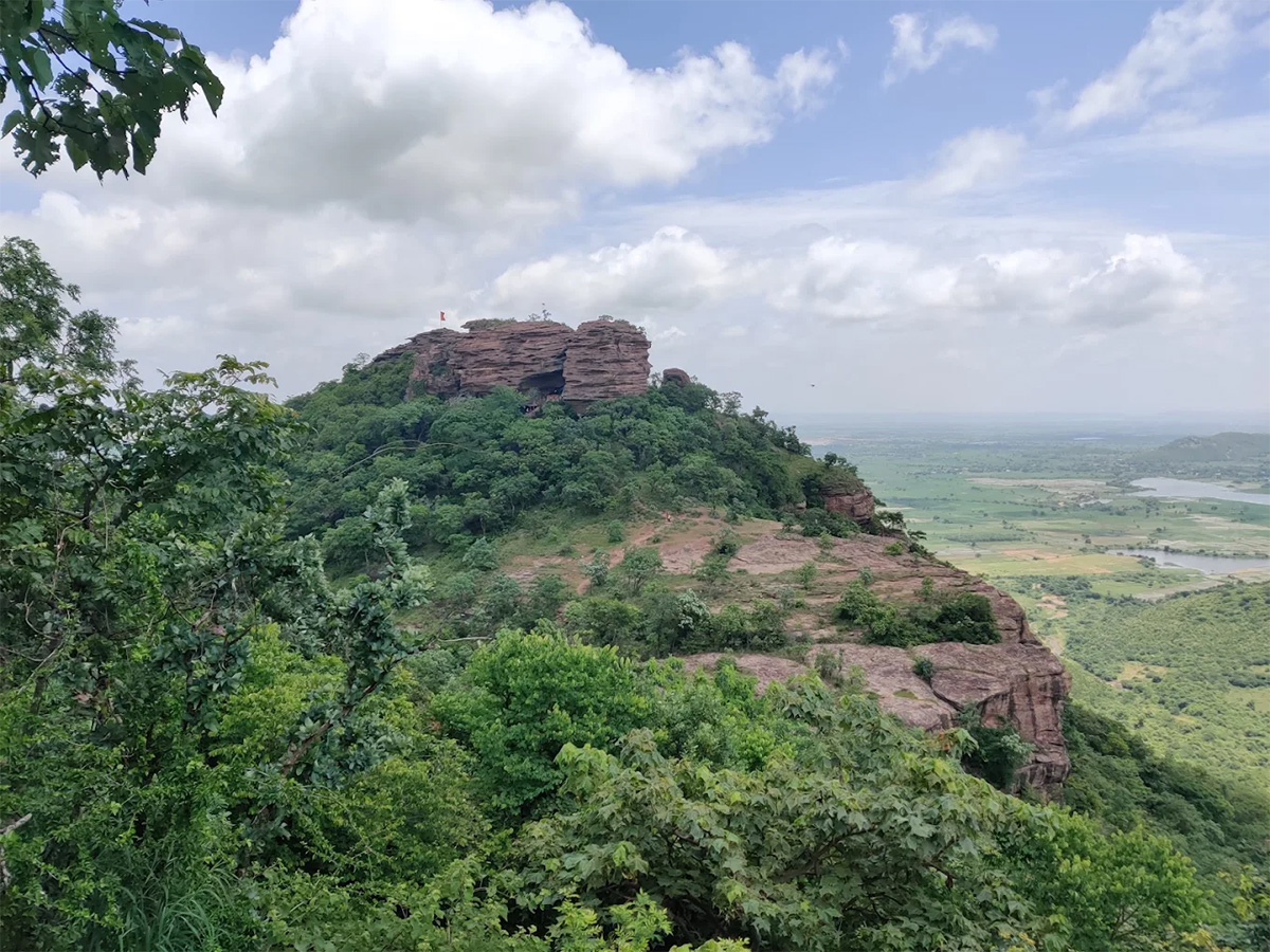 Ramagiri Fort in Peddapalli District of Telangana4