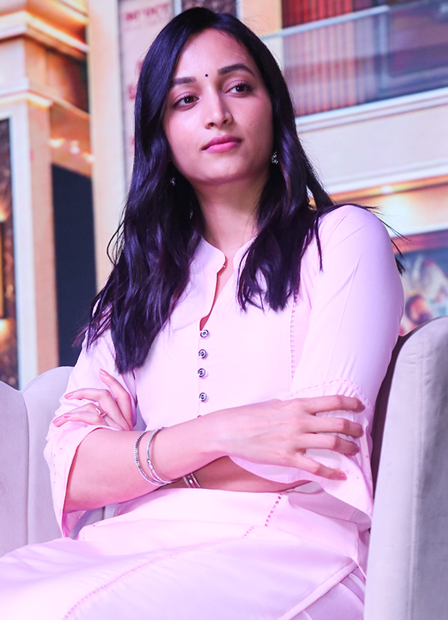 Srinidhi Shetty Beautiful Looks9