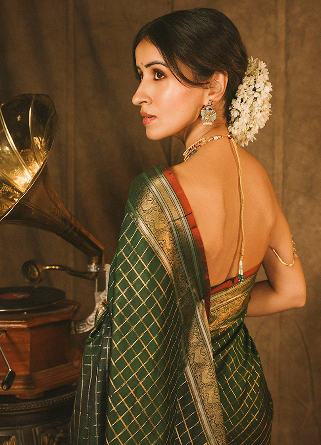 actress anshu Karwa Chauth Celebrations3