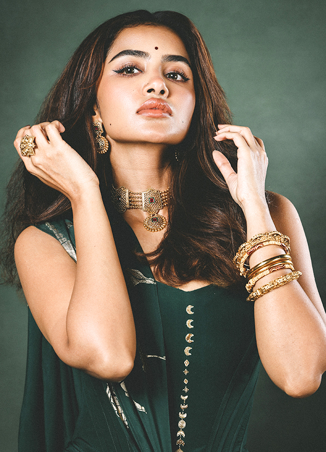 anupama parameswaran beautiful photos6