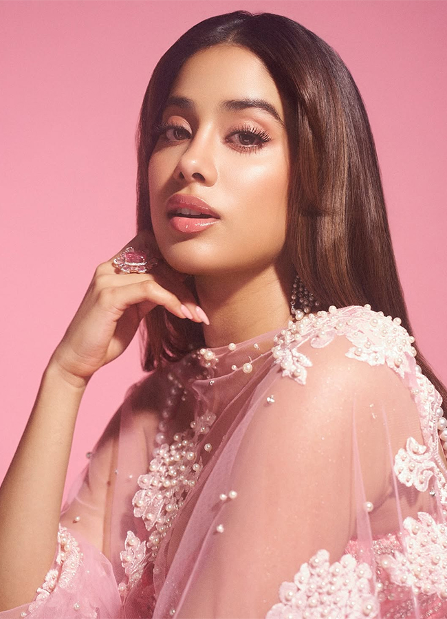 Actress Janhvi Kapoor Trending Now5