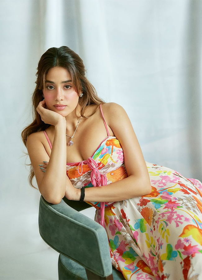 Actress Janhvi Kapoor Trending Now7