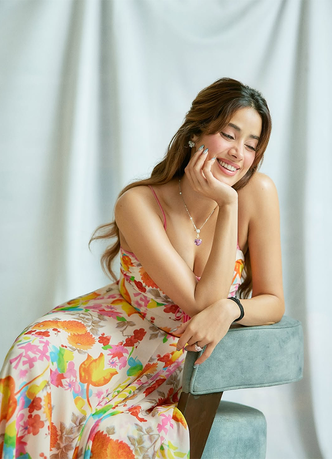 Actress Janhvi Kapoor Trending Now9