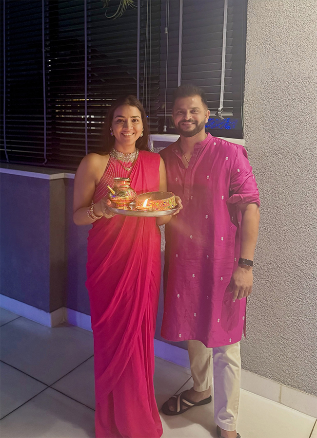 Karwa Chauth 2026 Celebrity Celebrations HD Photos20