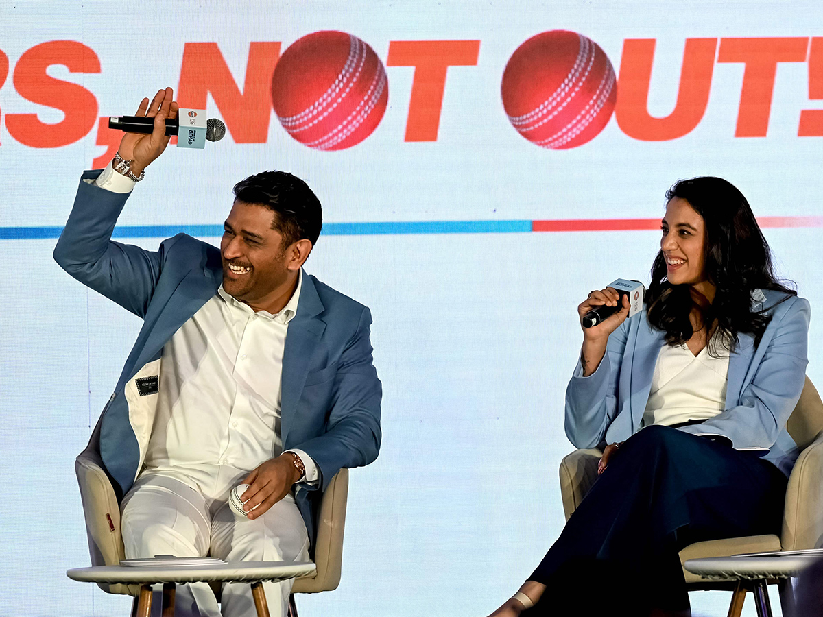 MS Dhoni And Smriti Mandhana 125 Years Celebration of Gulf Oil India3