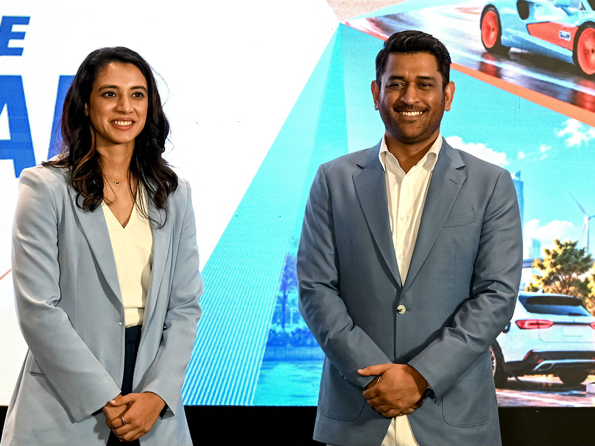 MS Dhoni And Smriti Mandhana 125 Years Celebration of Gulf Oil India4