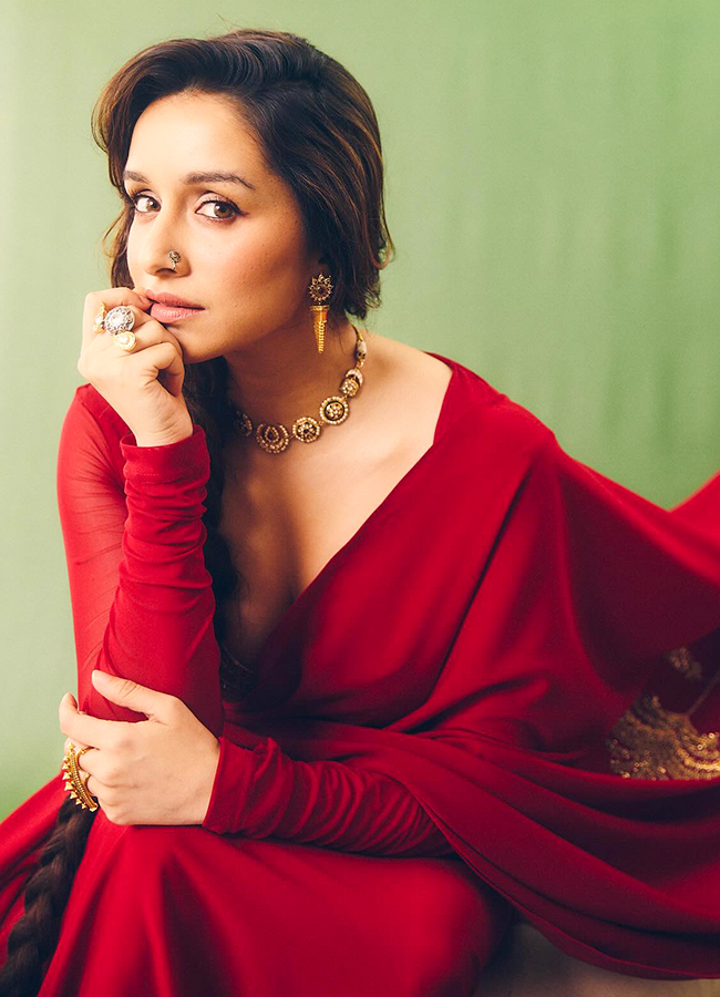 shraddha kapoor beautiful photos10