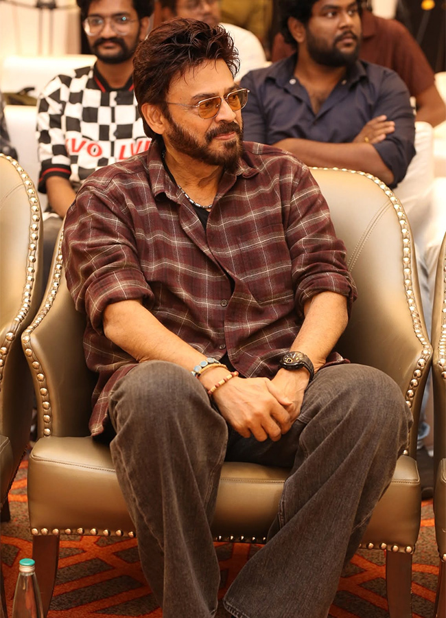 Aadarsha Kutumbam Movie Success Meet HD Photos18