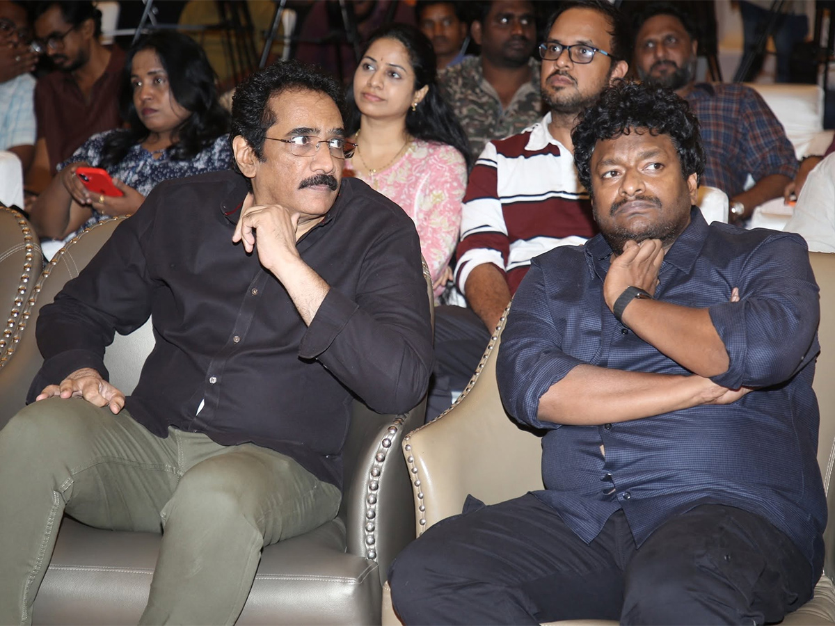 Aadarsha Kutumbam Movie Success Meet HD Photos9