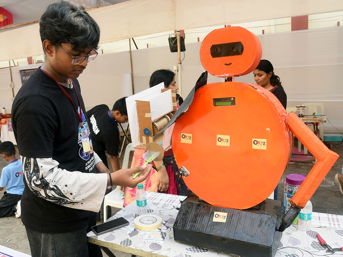 Technozian26 Technical Festival Begins at NIT Warangal3