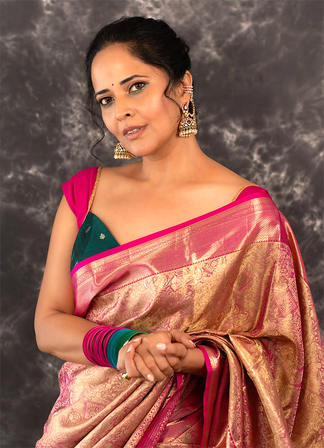 Actress Anasuya Bharadwaj Latest Photos Viral11
