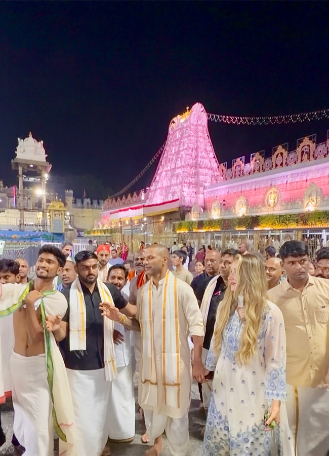 Indian cricketer Shikhar Dhawan visited Lord Venkateswara at Tirumala8