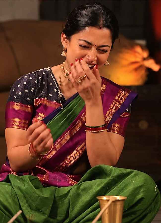 Vijay Deverakonda and Rashmika Ranabaali Movie Stills HD11