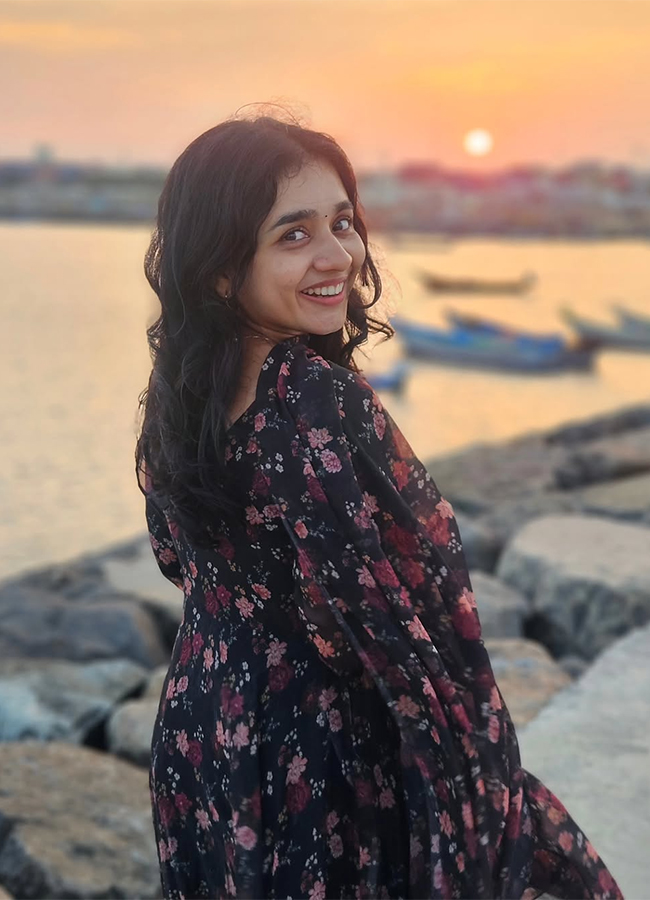 Actress Anishma Anilkumar Latest Photos Viral2