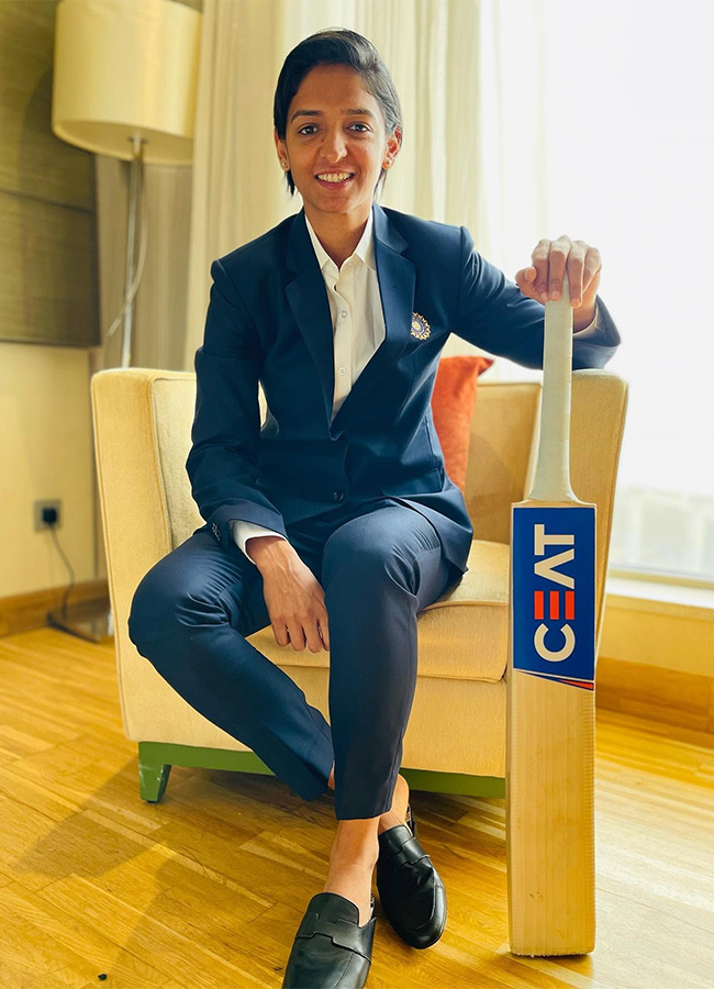 Indian Cricketer Harmanpreet Kaur Trending Photos10
