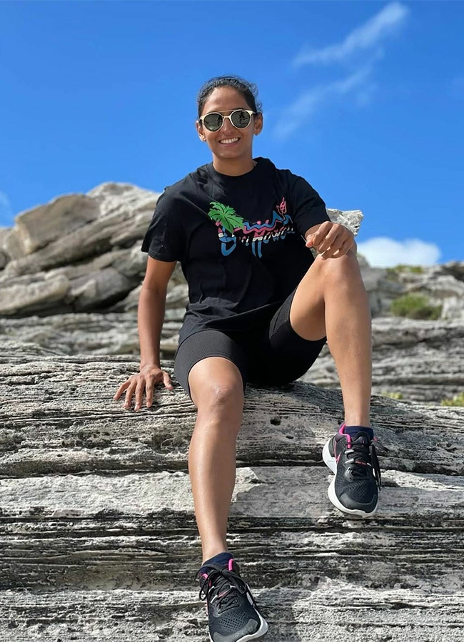 Indian Cricketer Harmanpreet Kaur Trending Photos12