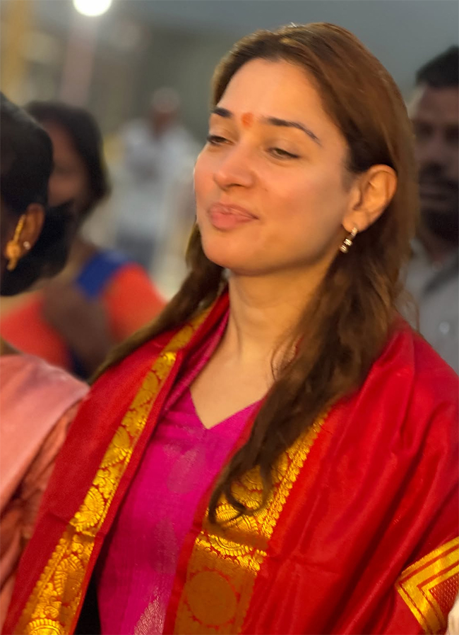 Actress Tamannaah visits Lord Venkateswara at Tirumala5