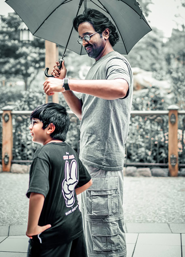 Manchu Vishnu and Family Enjoy Their Japan Vacation6