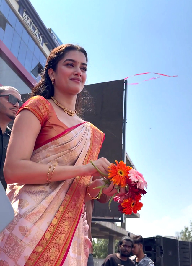 Actress Bhagyashri Borse Grand opening of GV Mall in Uppal18