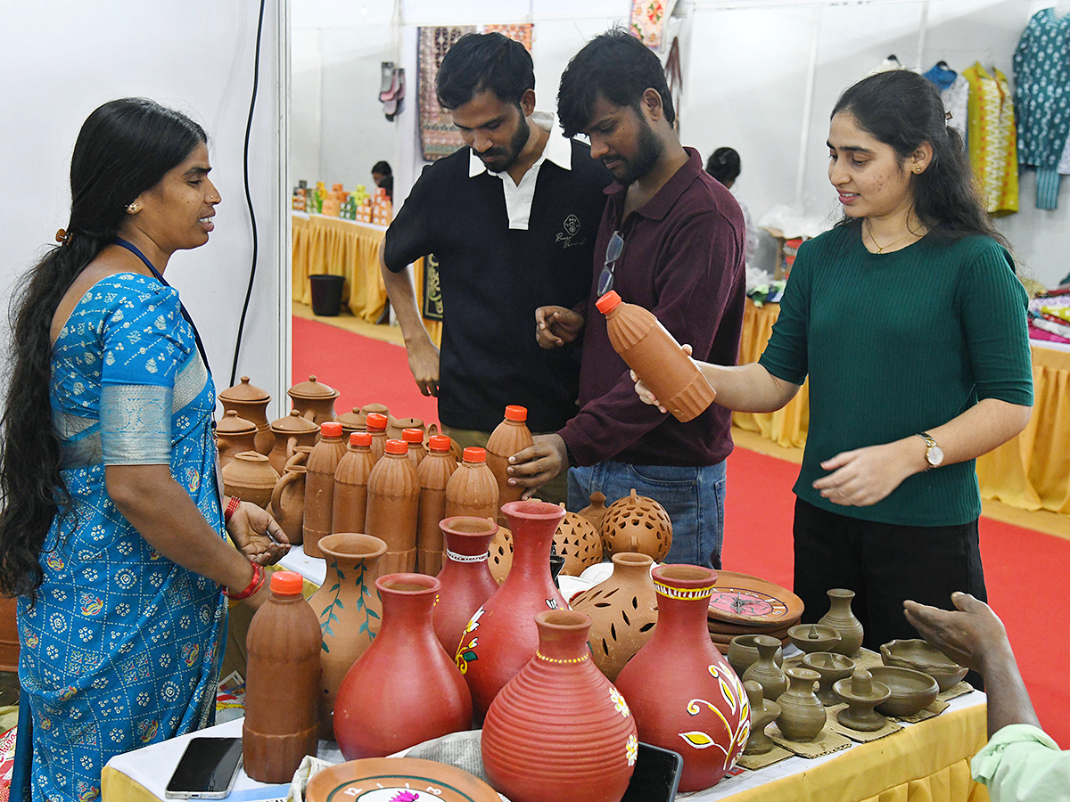 Saras Mela in Hyderabad at the HMDA Grounds26