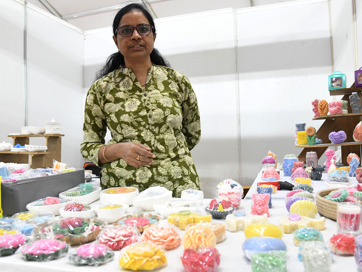 Saras Mela in Hyderabad at the HMDA Grounds5
