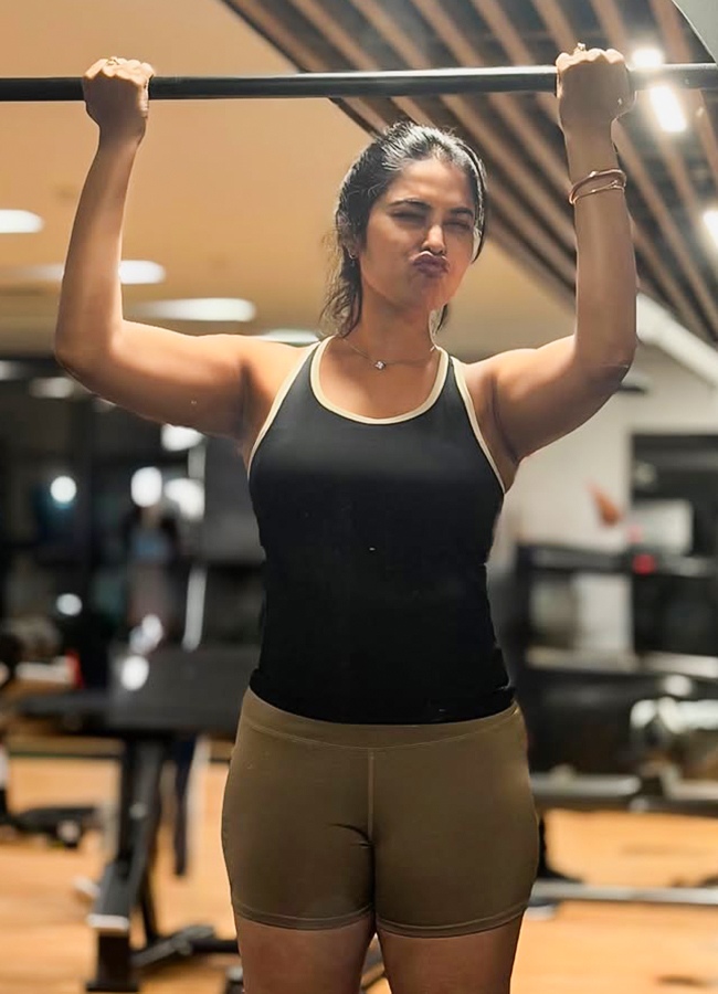 Divi Vadthya Gym Photos8