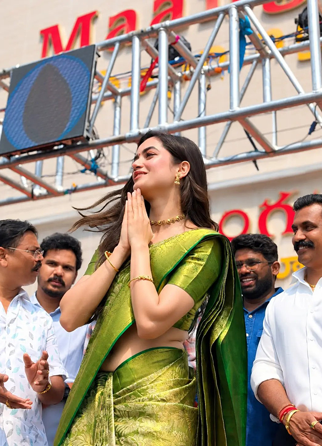 Actress Bhagyashri Borse created a buzz in Nirmal Telangana13