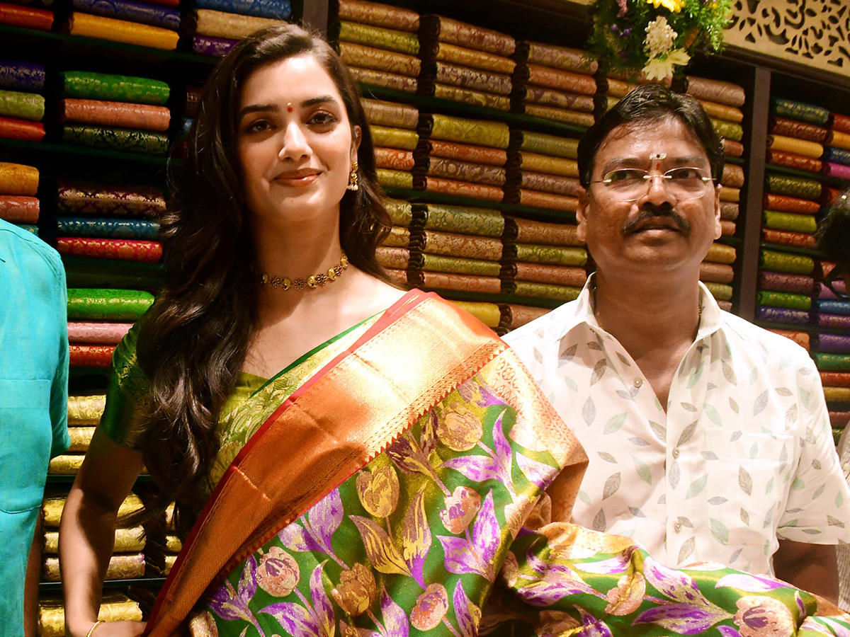 Actress Bhagyashri Borse created a buzz in Nirmal Telangana6