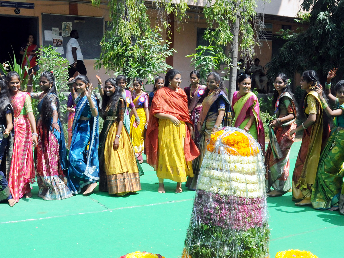 Bathukamma 2026 Celebrations NTR Government Degree College for Women Mahbubnagar10