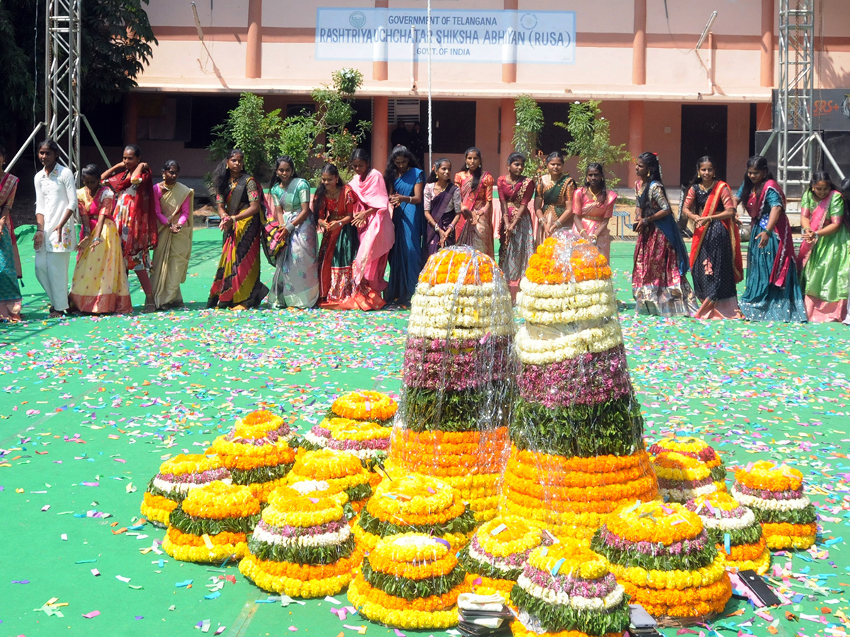 Bathukamma 2026 Celebrations NTR Government Degree College for Women Mahbubnagar16