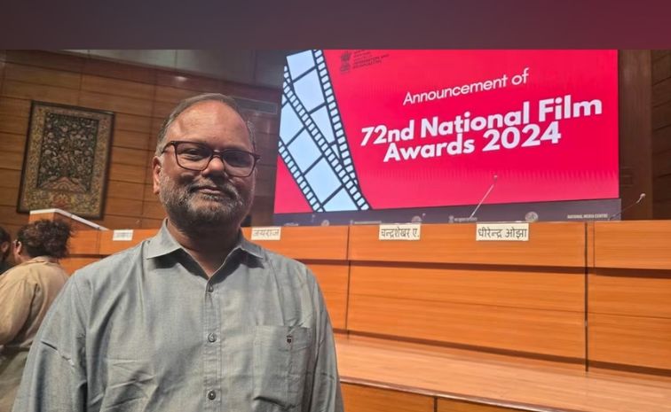 VN Adithya- with all the feature films jury members and chairman - director P Jayaraj-Announcement of 72nd National Film Awards