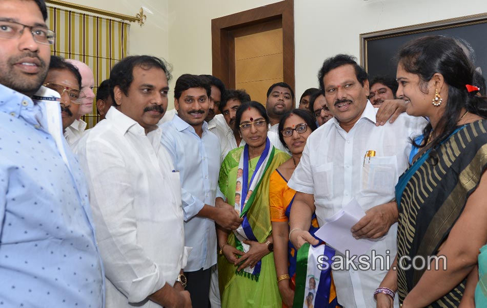 joining  in ysrcp party - Sakshi