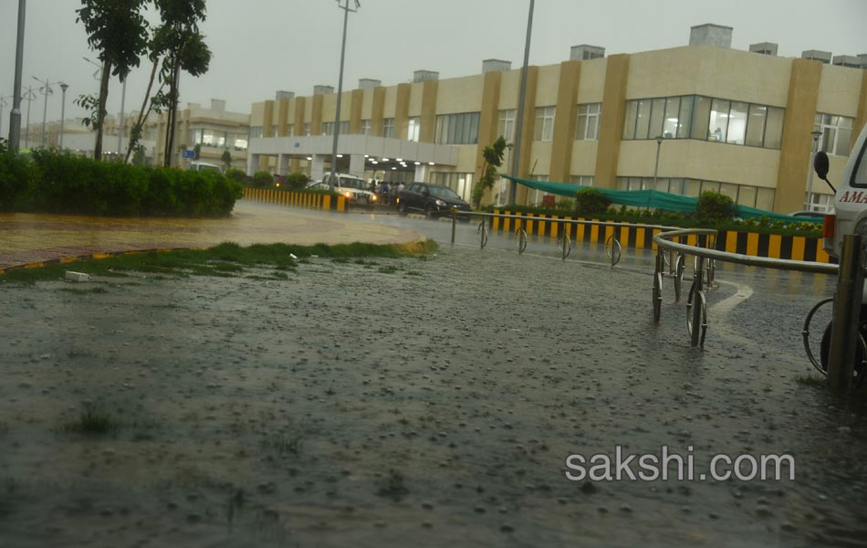 capital Amaravati Assembly in rain water - Sakshi