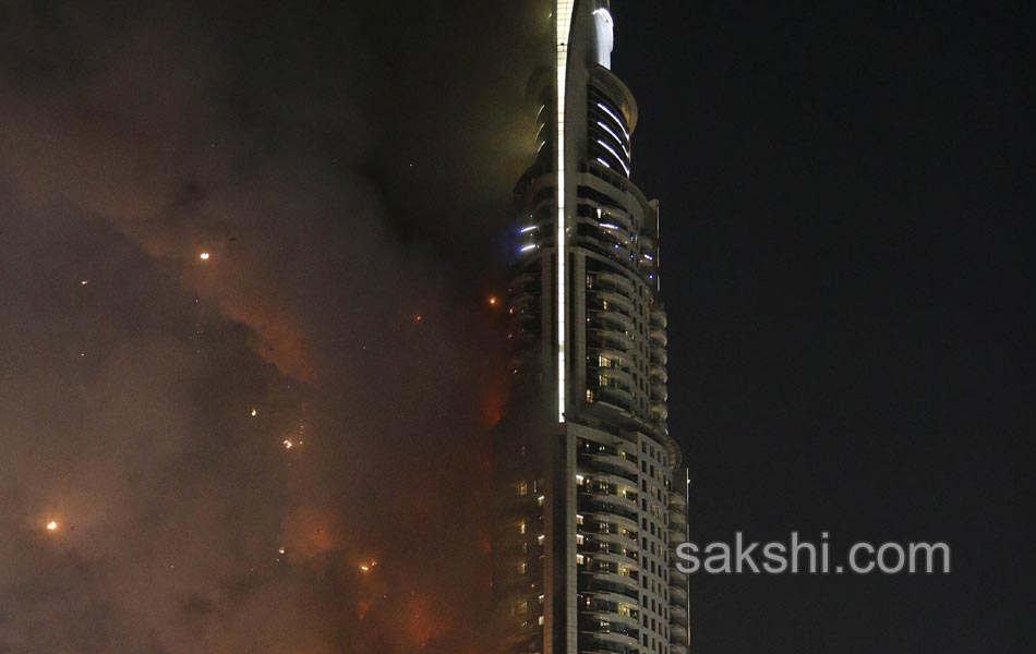 Dubai fire erupts at dubai hotel near burj khalifa