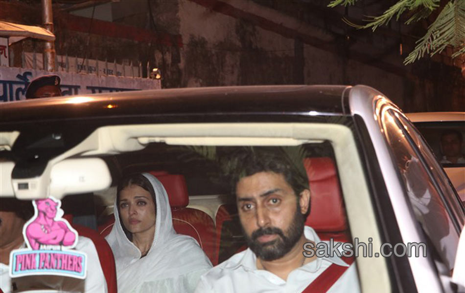 Bollywood stars pay last respects to Aishwarya Rai Bachchan father