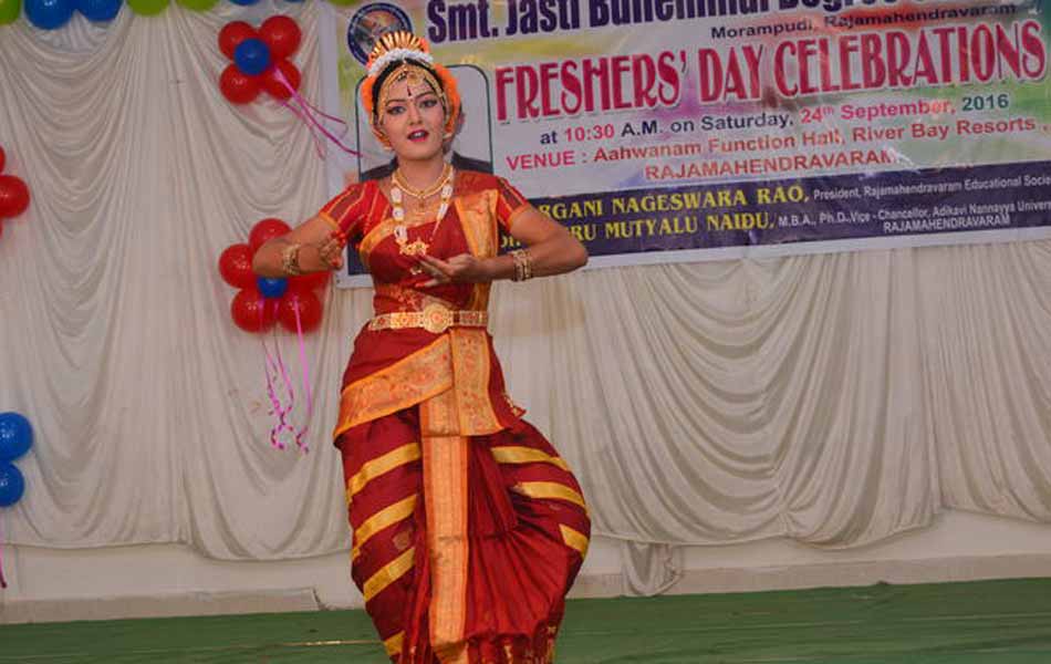 freshers day in jasti college