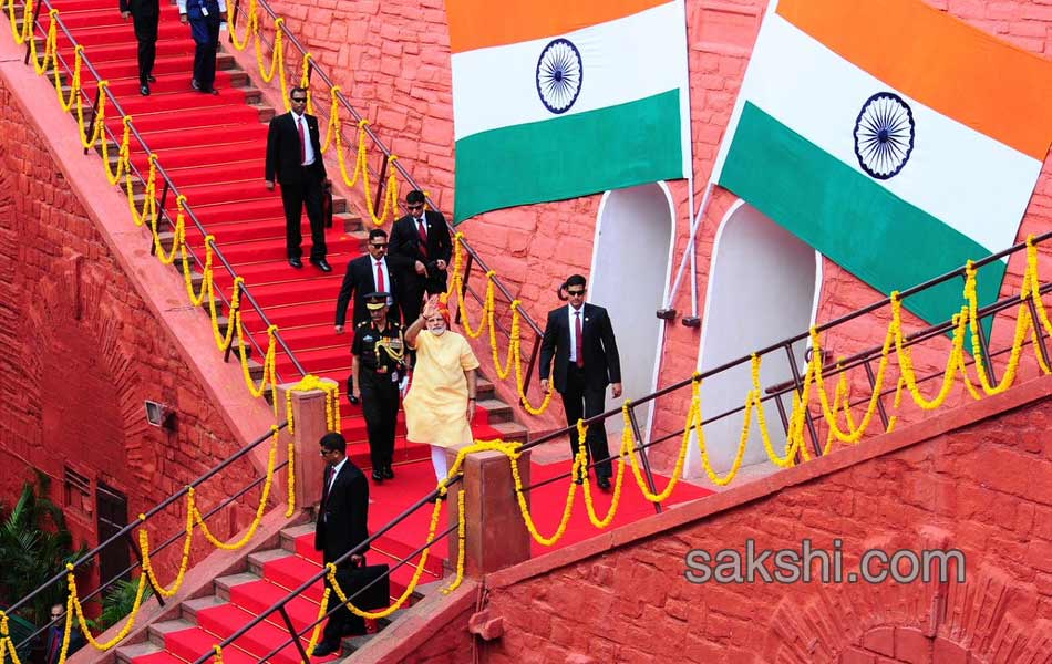 Independence Day celebrations at Red Fort - Sakshi