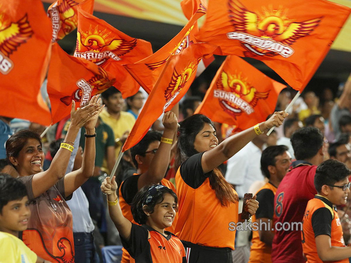 Bowlers power Sunrisers to 13runs victory over Punjab - Sakshi