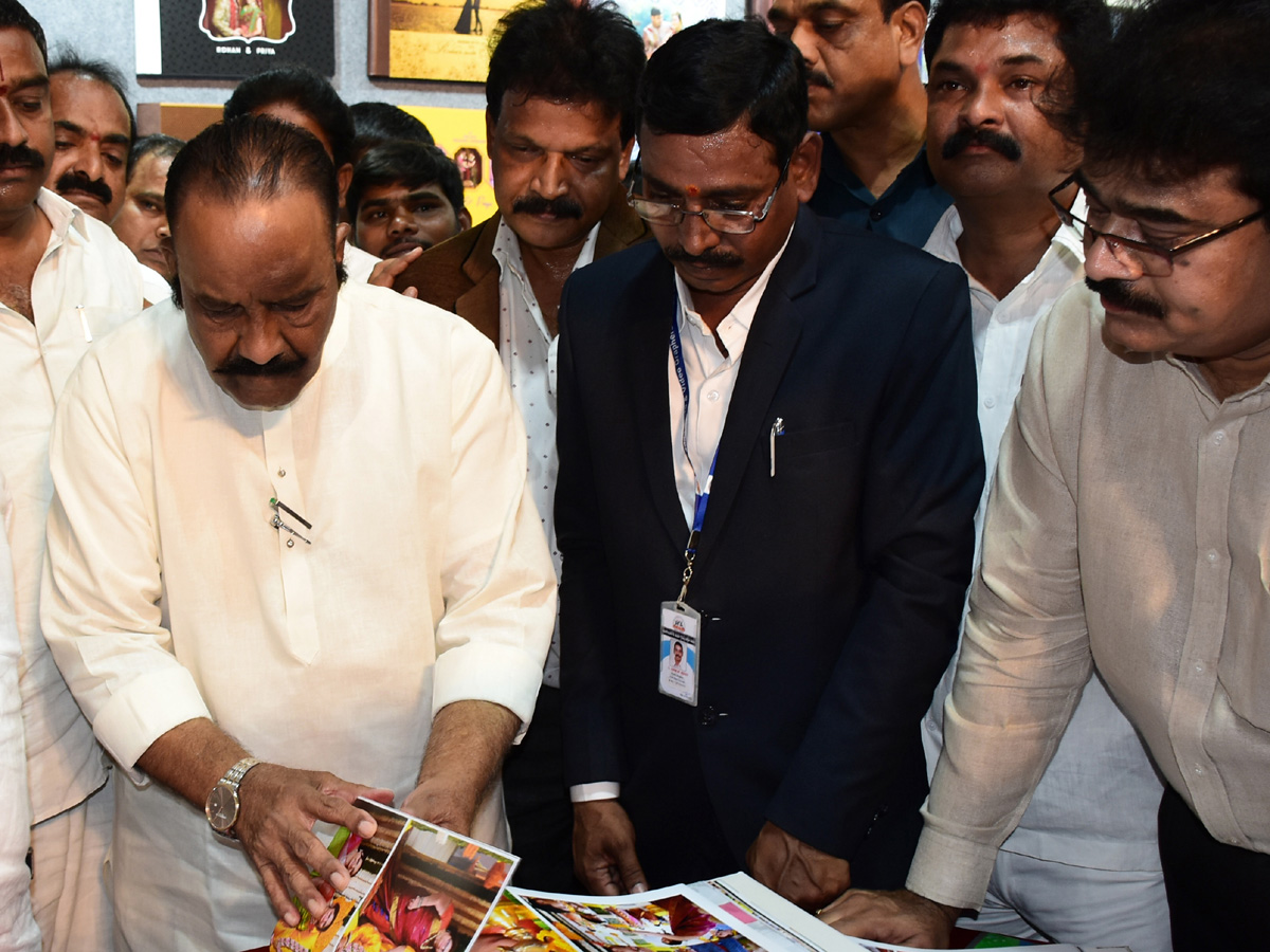 TGPVWA Photo Trade Expo 2018 at Jalavihar Photo Gallery - Sakshi