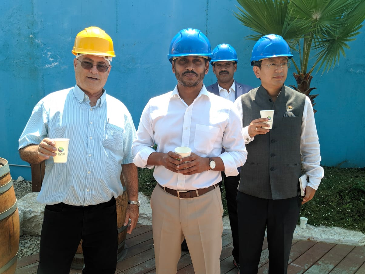 CM YS Jagan Visited The Desalination Facility In Israel Photo Gallery - Sakshi
