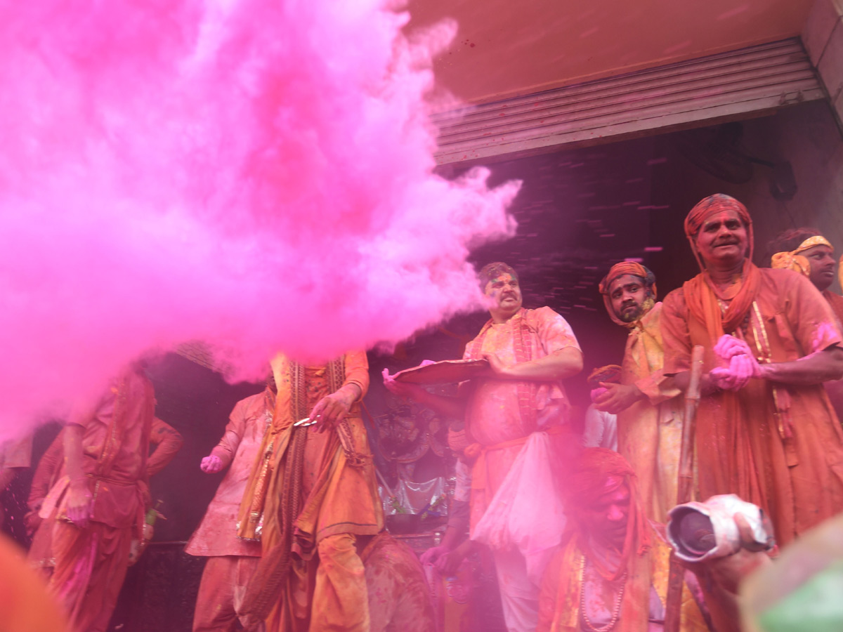holi celebration in india Photo Gallery - Sakshi