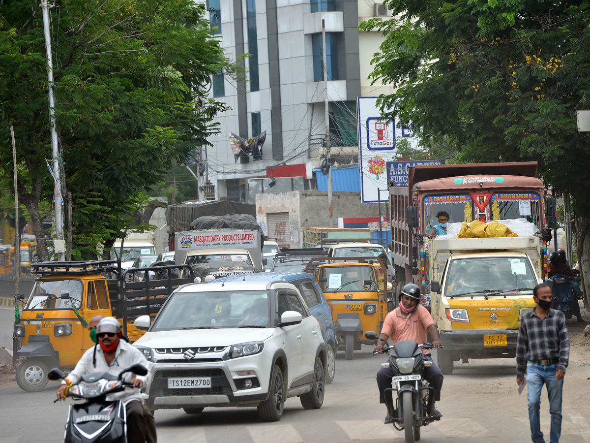 Lockdown in Hyderabad City Photo Gallery - Sakshi