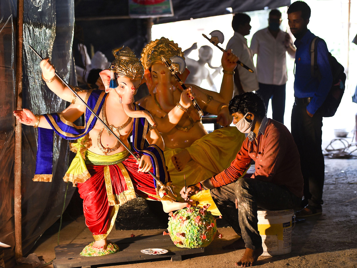 Corona Effect In Ganesh Chaturthi Festival 2020 Photo Gallery - Sakshi