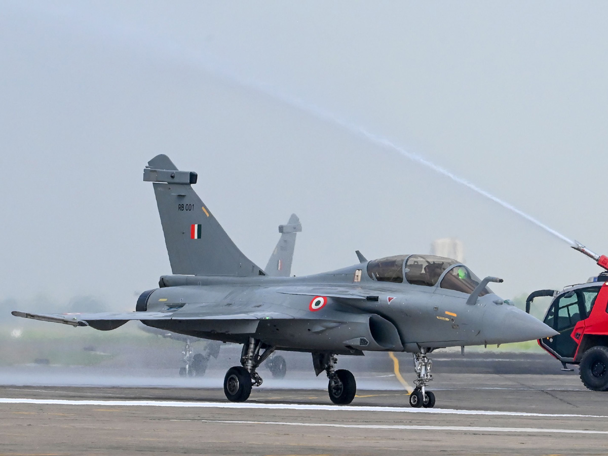 5 Rafale Jets Join Indian Air Force Photo Gallery - Sakshi
