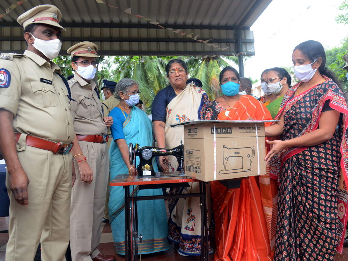 women prisoners released rajahmundry central jail photos - Sakshi